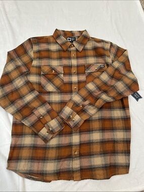 👒 NWT Salty Crew Flannel Shirt